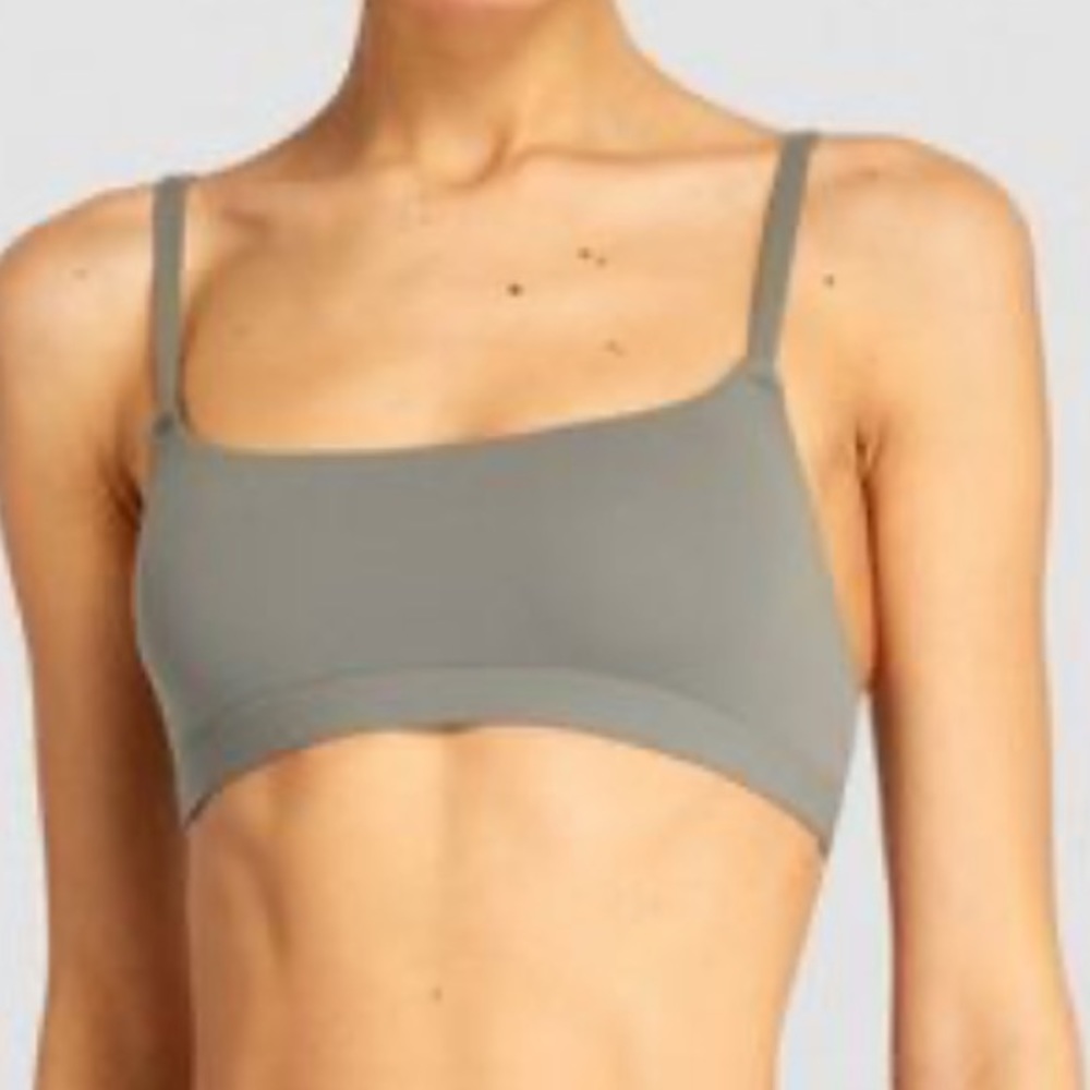 SKIMS Fits Everybody Scoop Neck Bralette
